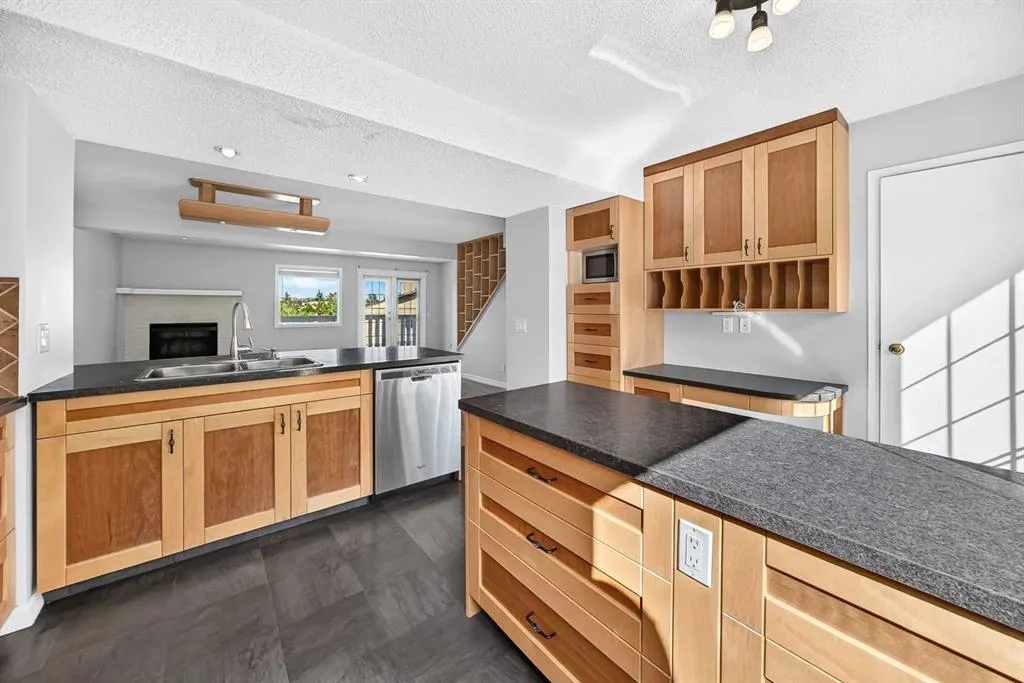 24 Cascade Place #3