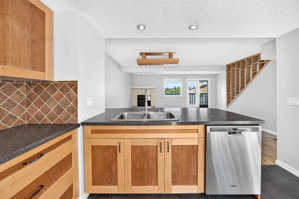 24 Cascade Place #3