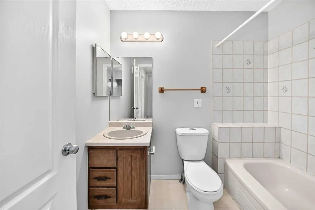 24 Cascade Place #3