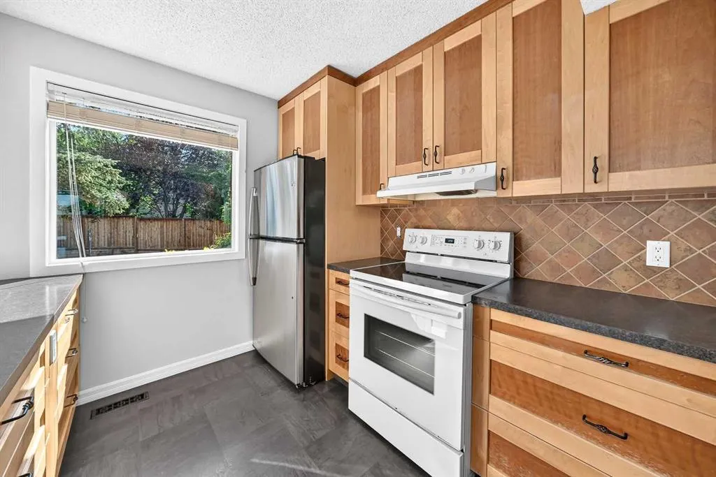 24 Cascade Place #3