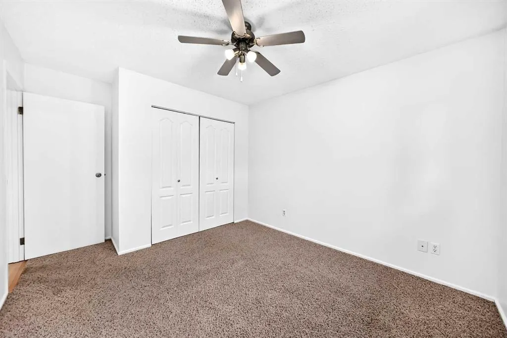 28 Woodland Drive