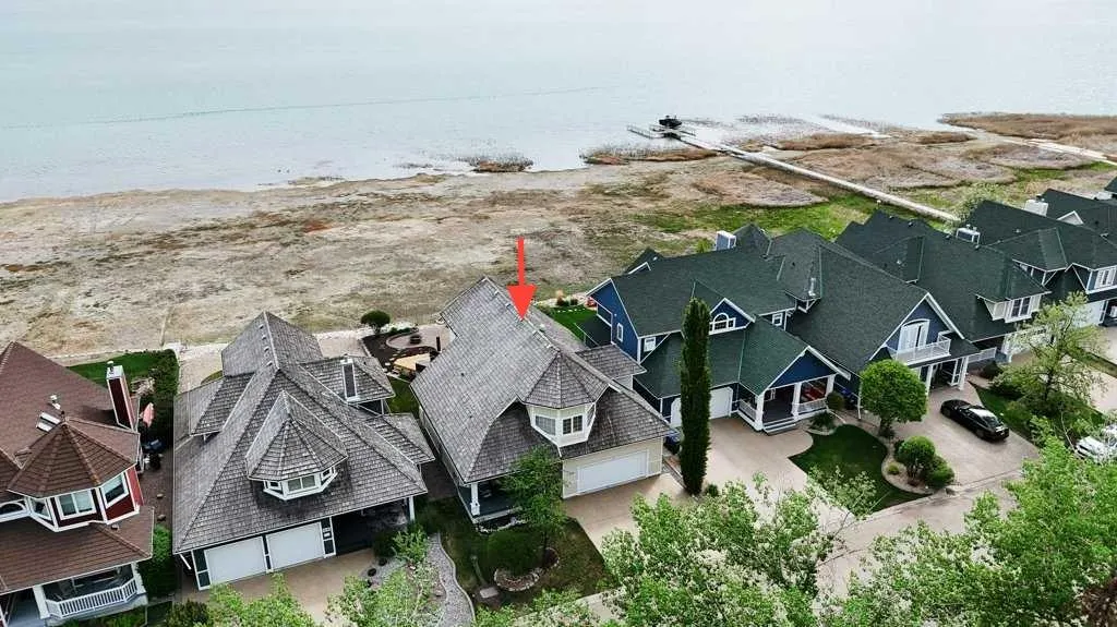 382 Marina Bay Place
