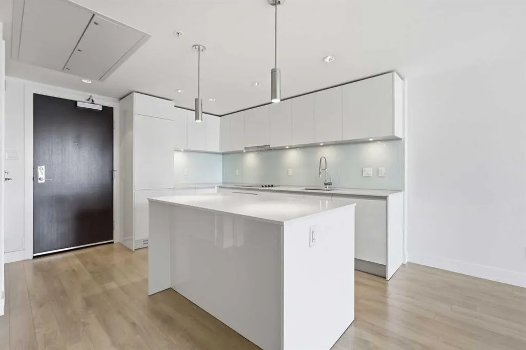1122 3 Street SE #1608