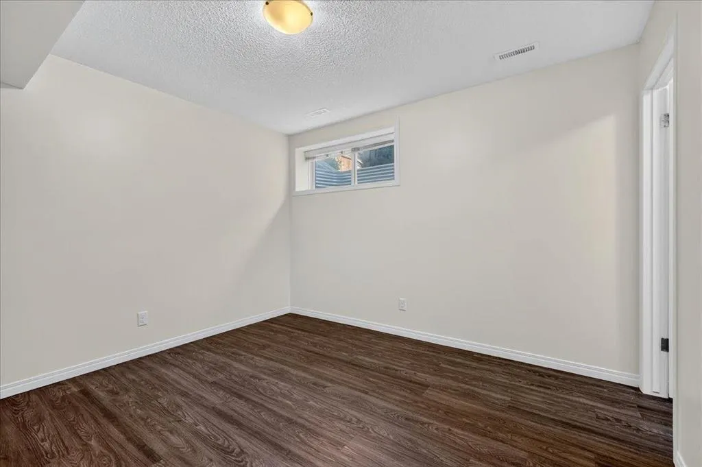 24 Auburn Meadows Green SE