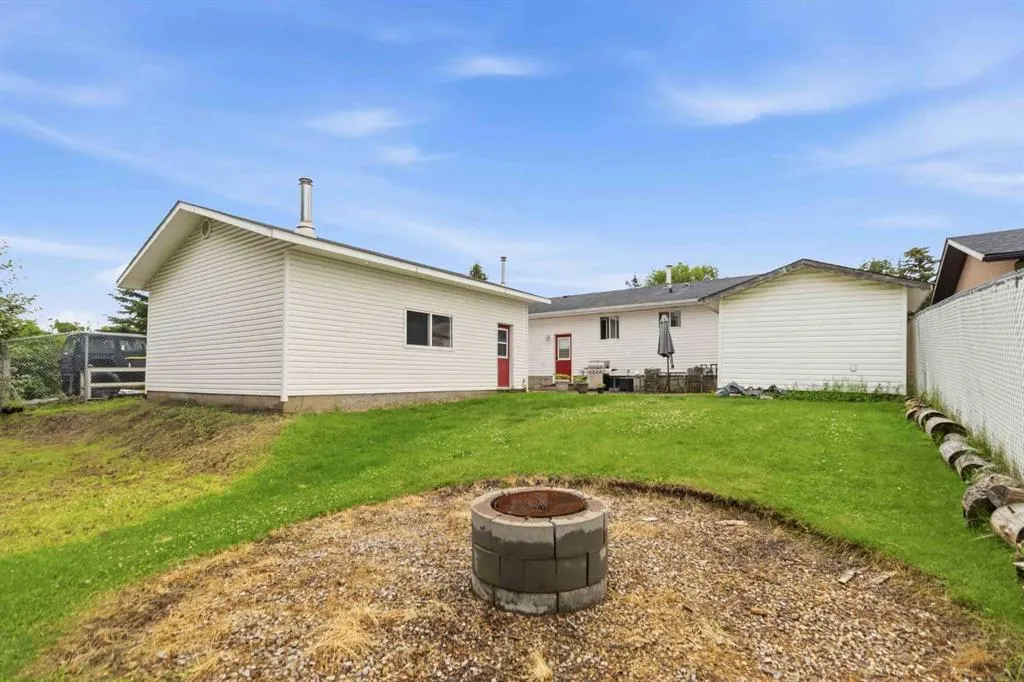 157 Rogers Crescent