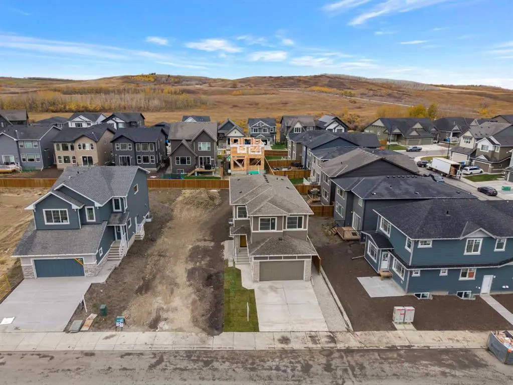 27 Creekside Rise SW