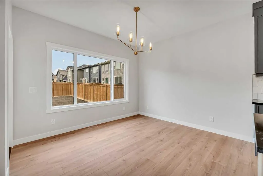 27 Creekside Rise SW