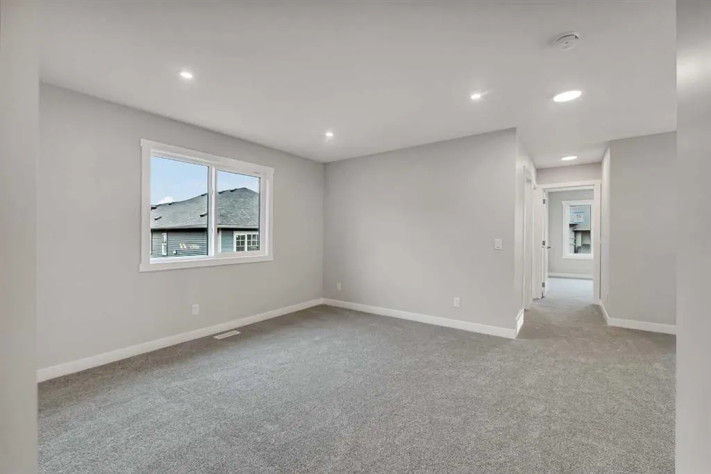 27 Creekside Rise SW