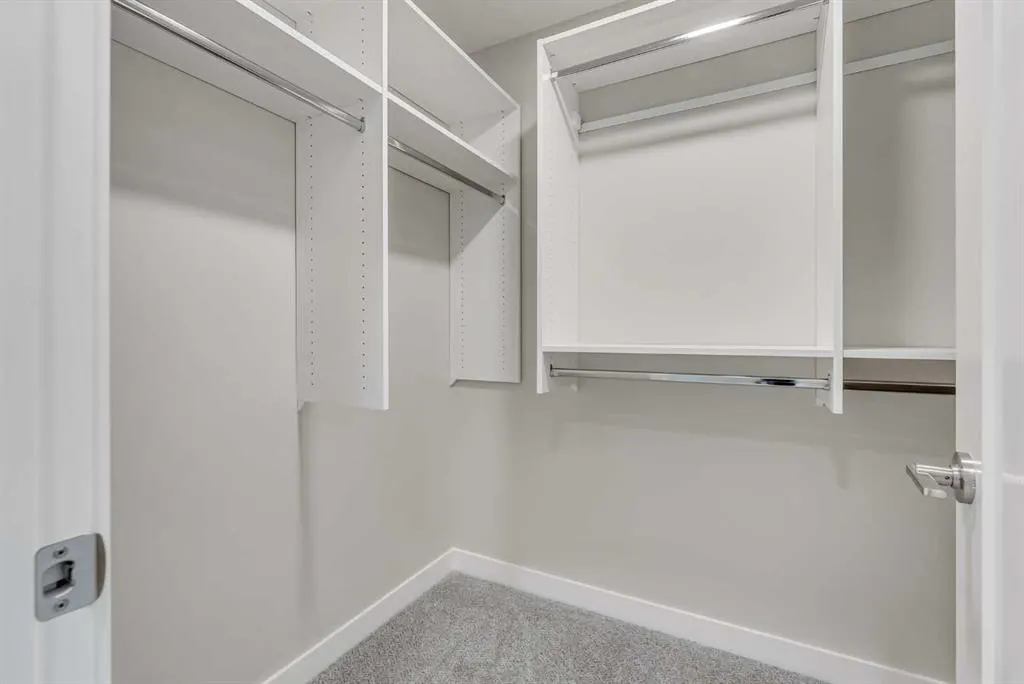 27 Creekside Rise SW