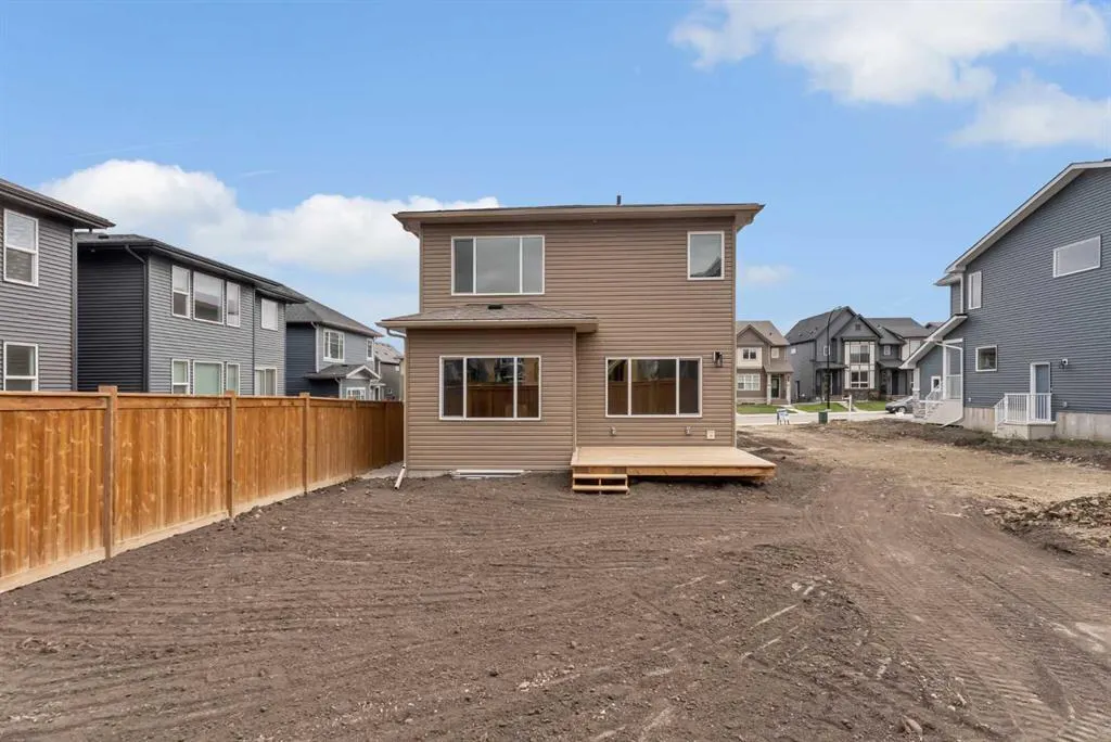 27 Creekside Rise SW