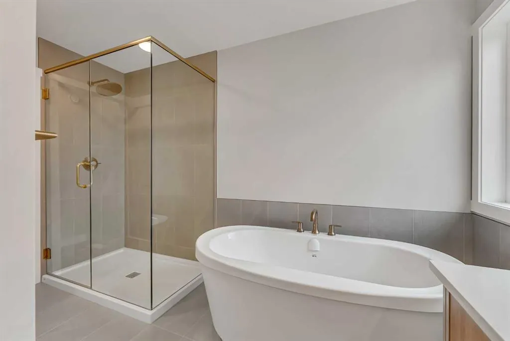 27 Creekside Rise SW