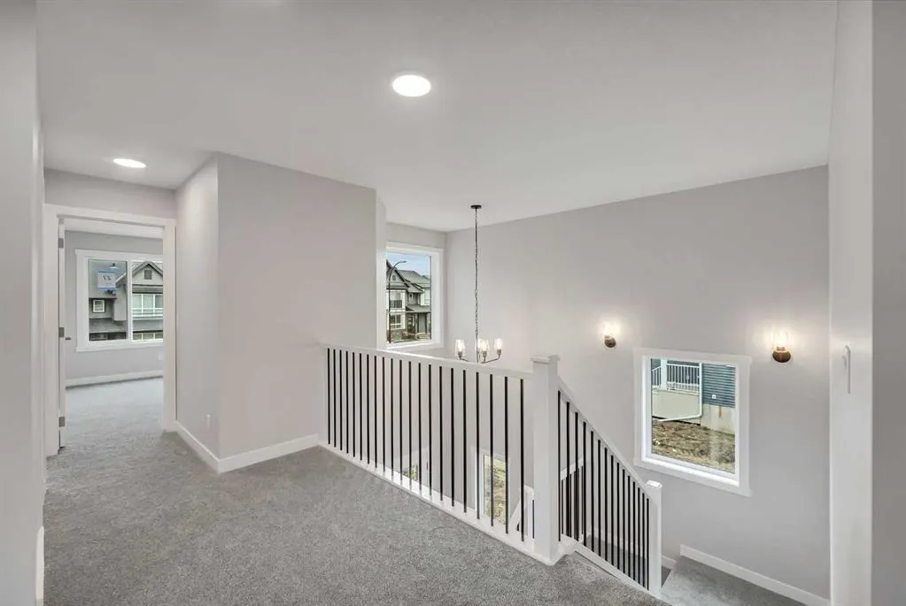 27 Creekside Rise SW