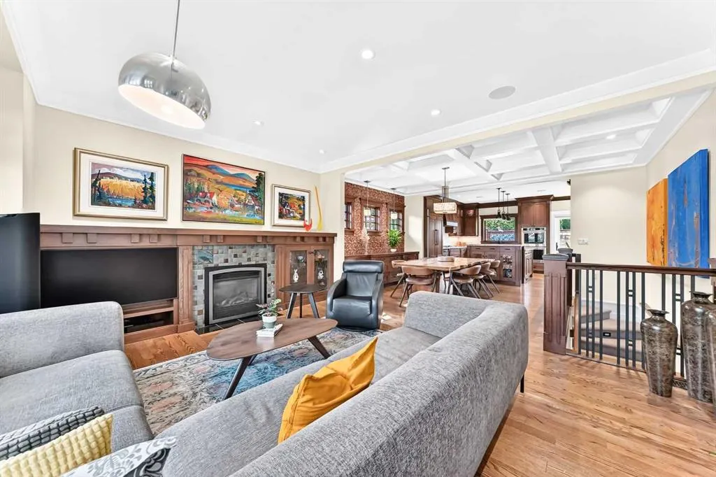 95 Lissington Drive SW