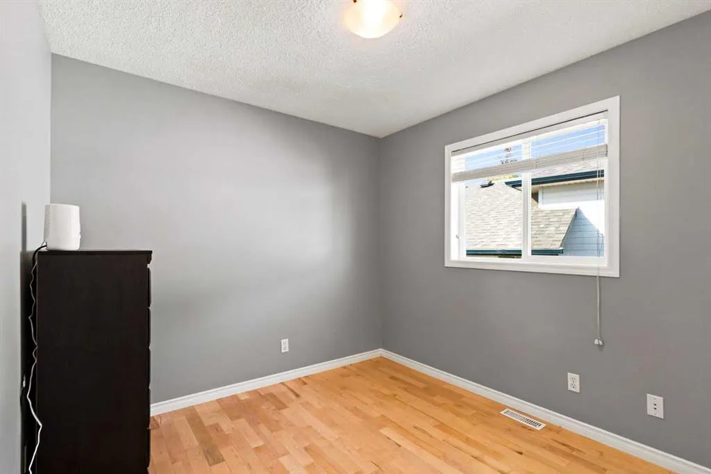 104 DICKEY Bay
