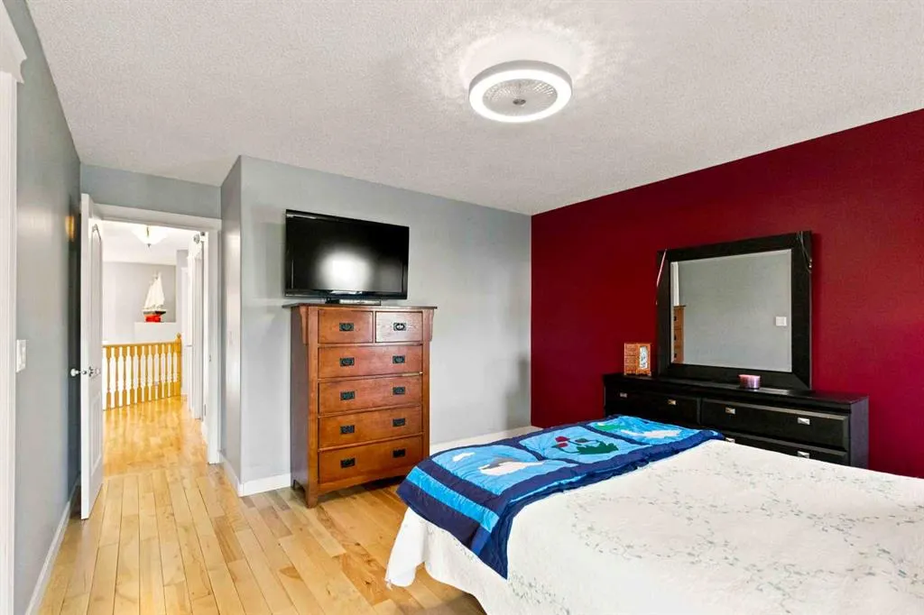 104 DICKEY Bay