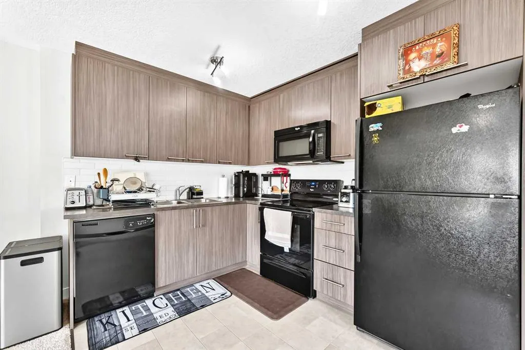 300 Marina Drive #196