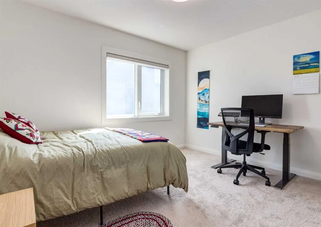 2427 2 Avenue NW #1