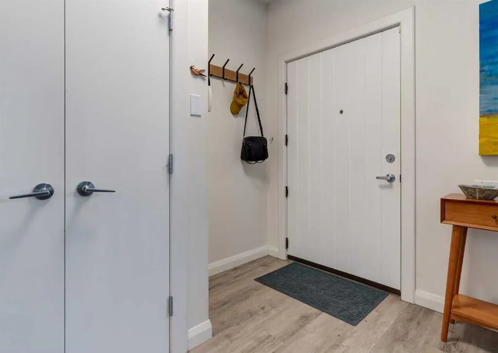 2427 2 Avenue NW #1