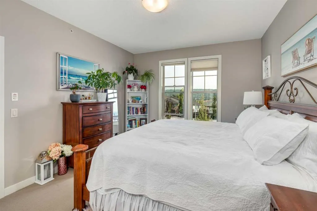 205 Sunset Drive #320