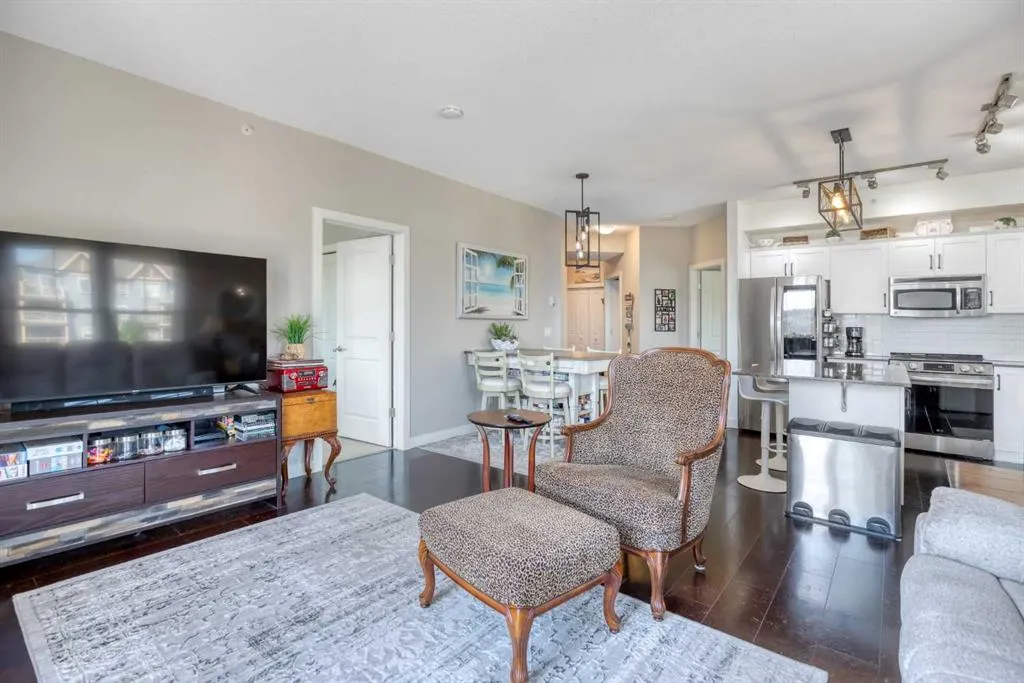 205 Sunset Drive #320