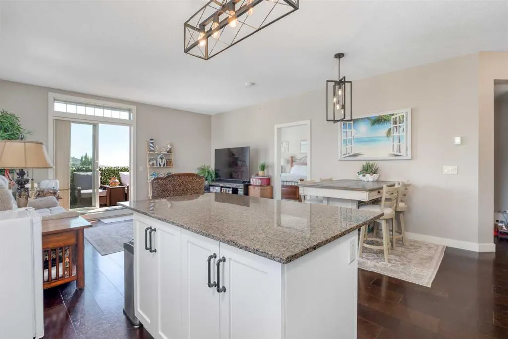 205 Sunset Drive #320