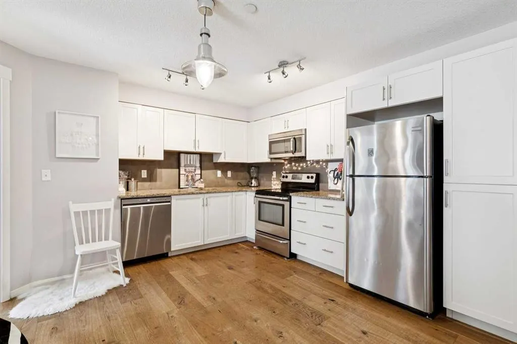 279 Copperpond Common SE #3110