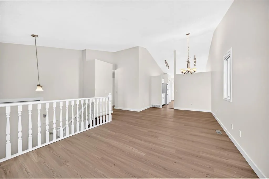 143 Applewood Drive SE