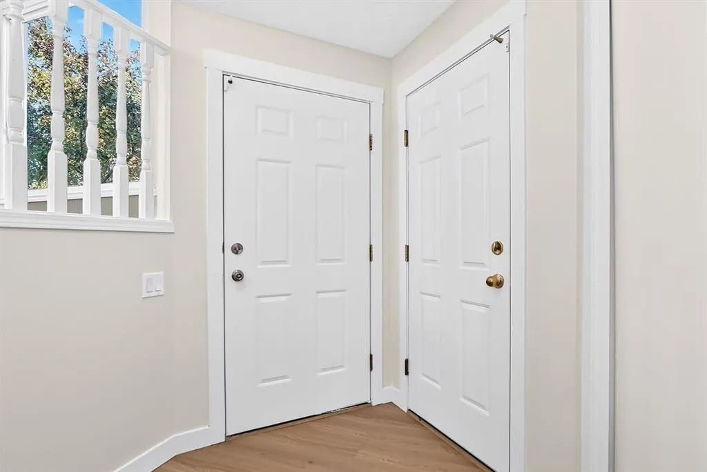 143 Applewood Drive SE