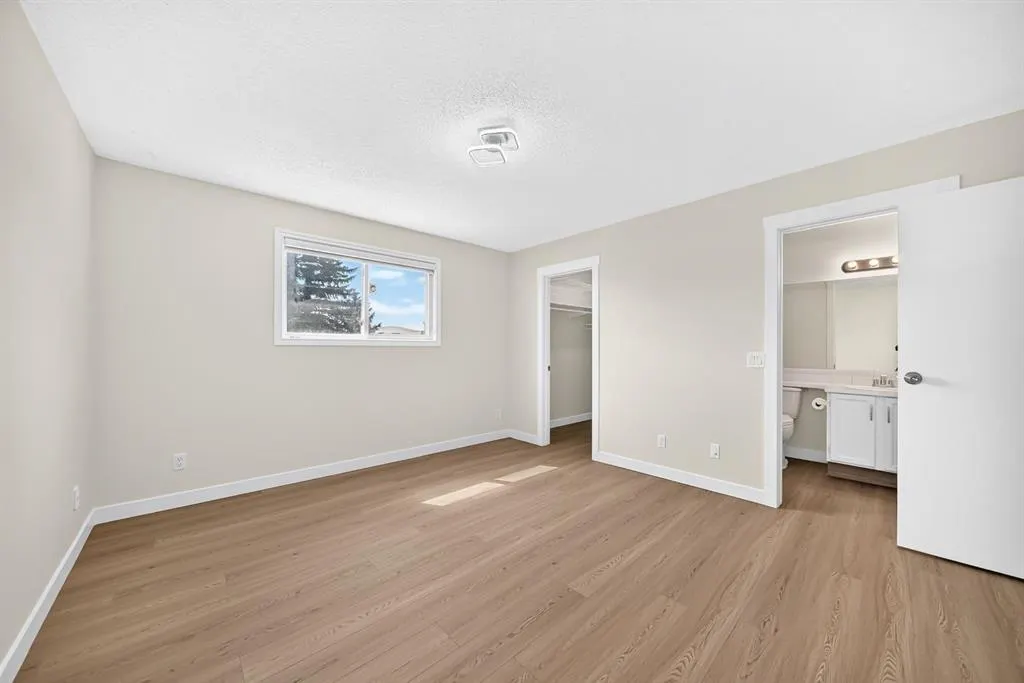 143 Applewood Drive SE