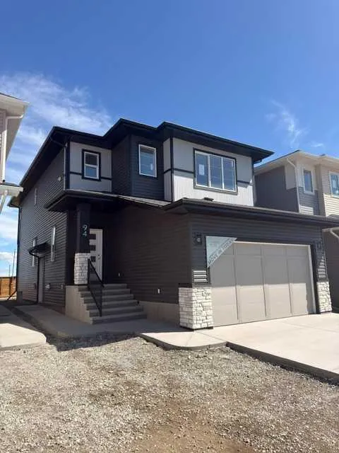 94 Prince Crescent