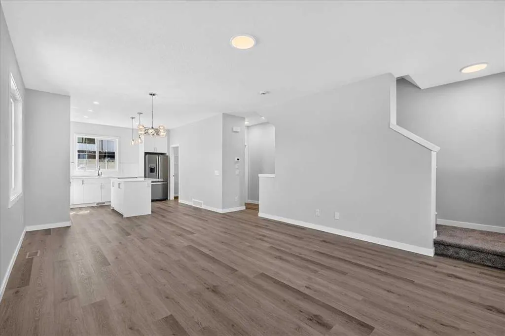 1750 Rangeview Drive SE #201