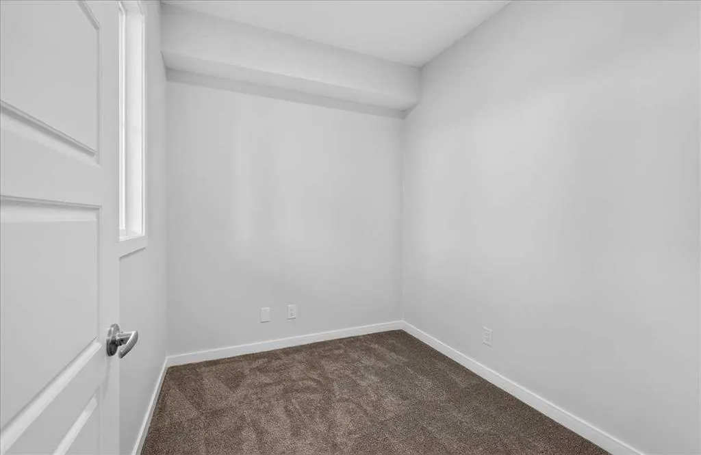 1750 Rangeview Drive SE #201