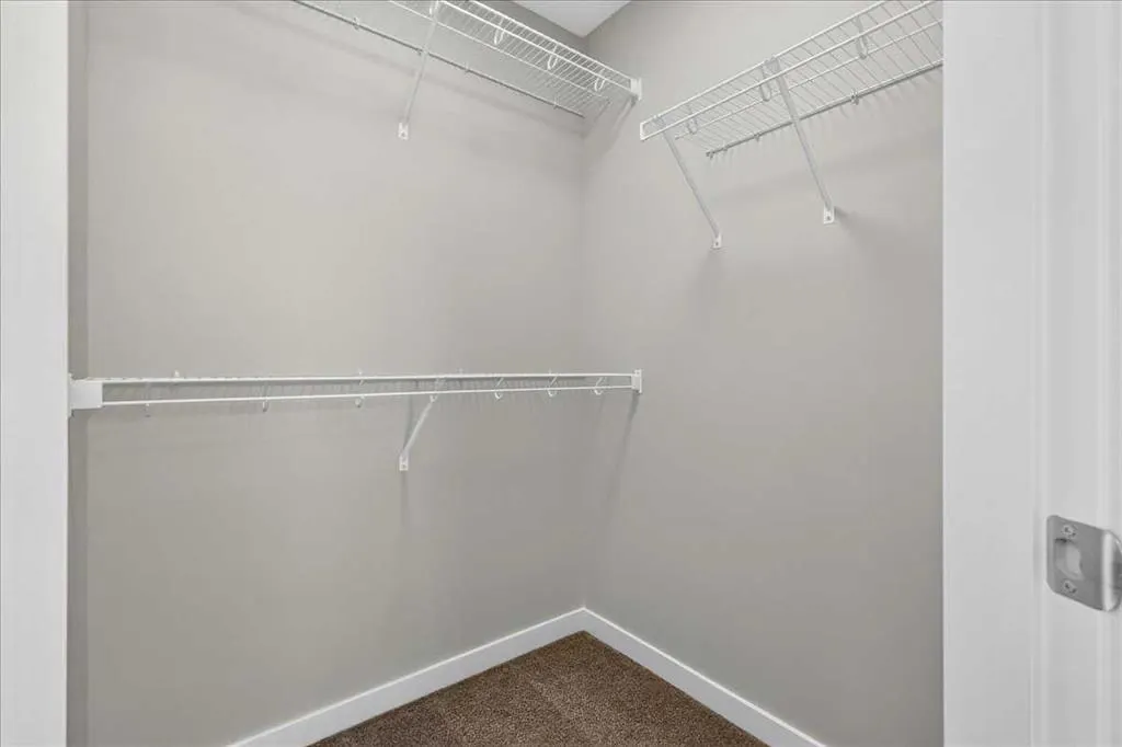 1750 Rangeview Drive SE #201