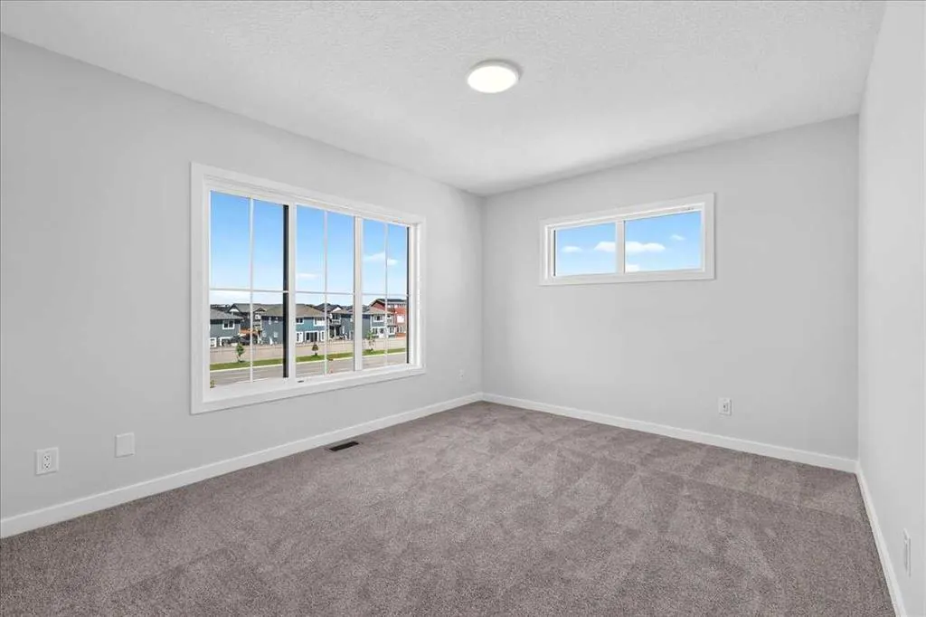 1750 Rangeview Drive SE #201