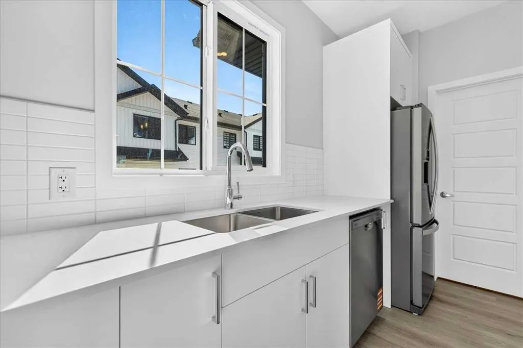 1750 Rangeview Drive SE #201