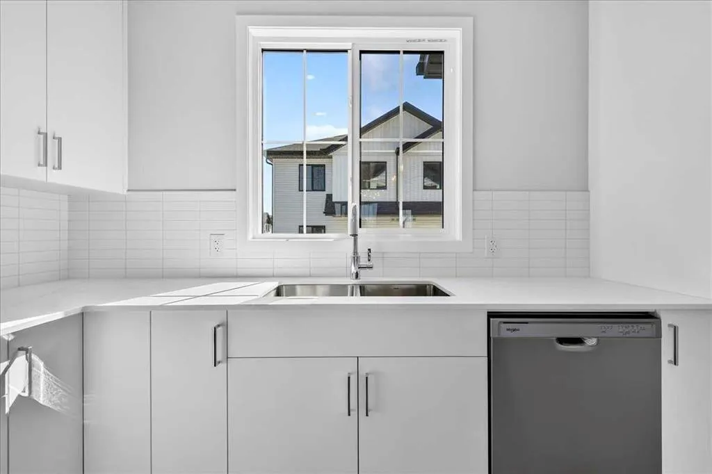 1750 Rangeview Drive SE #201