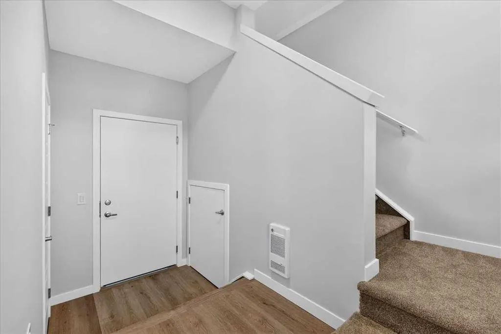 1750 Rangeview Drive SE #201