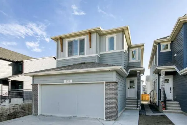 153 Snowberry Common SE