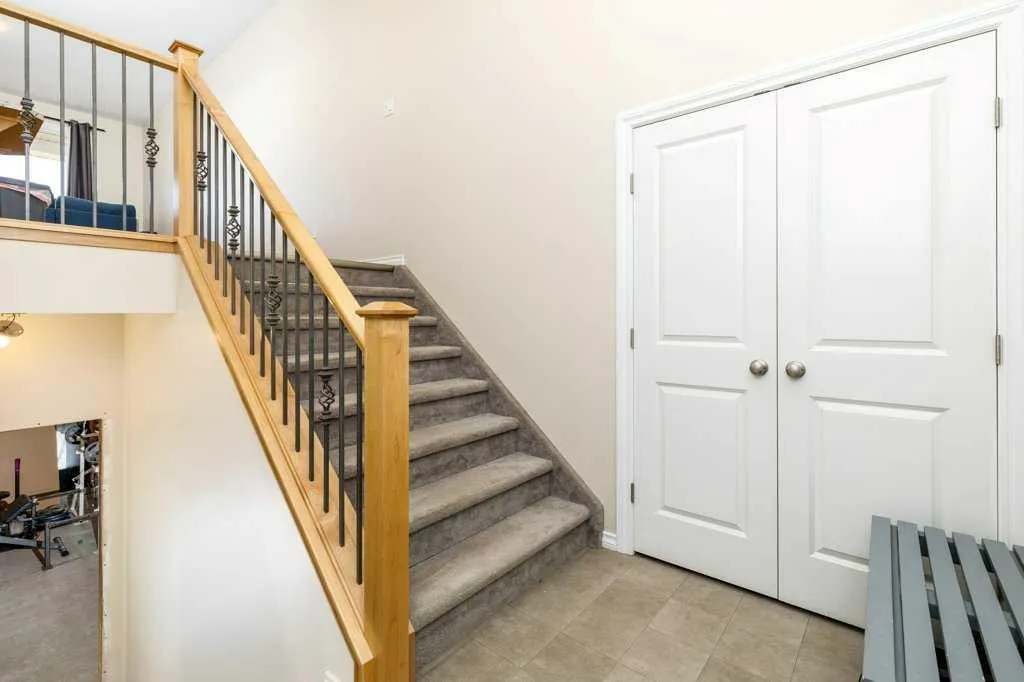 77 Alderwood Close