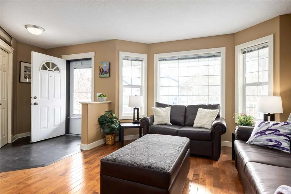 159 Cimarron Grove Crescent