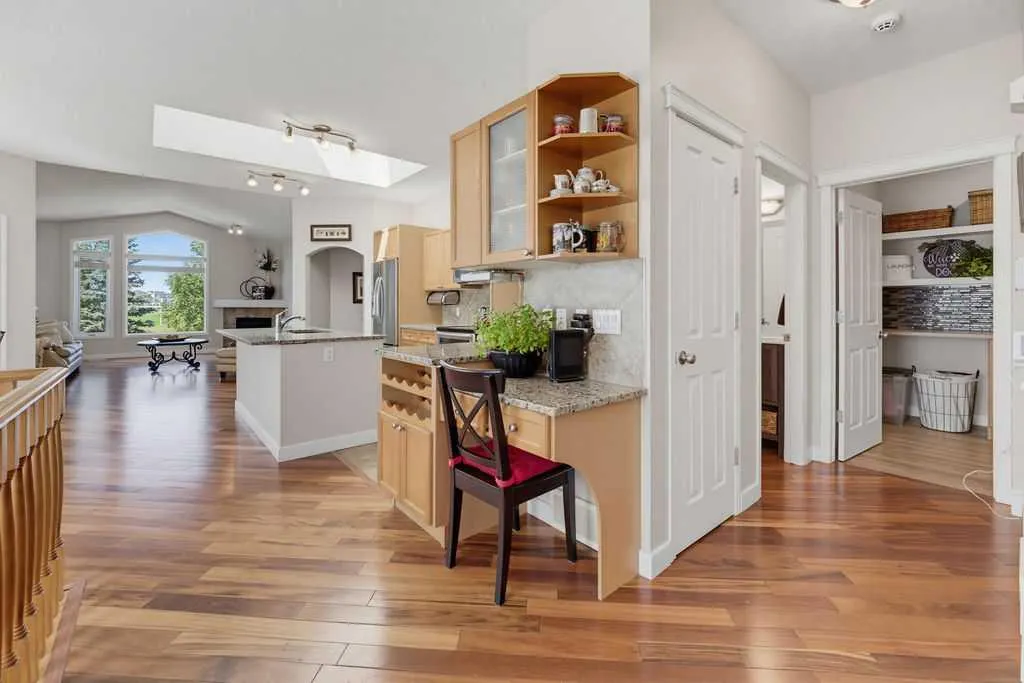 111 Invermere Close
