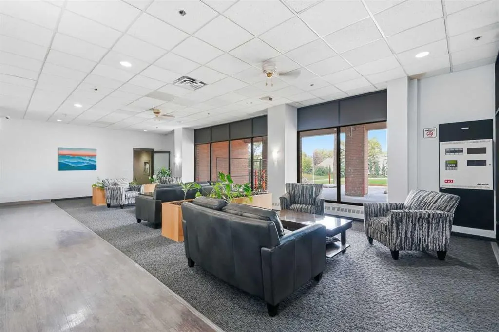 8604 48 Avenue NW #710
