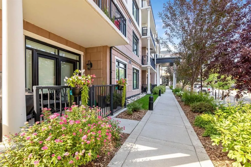 131 Quarry Way SE #401