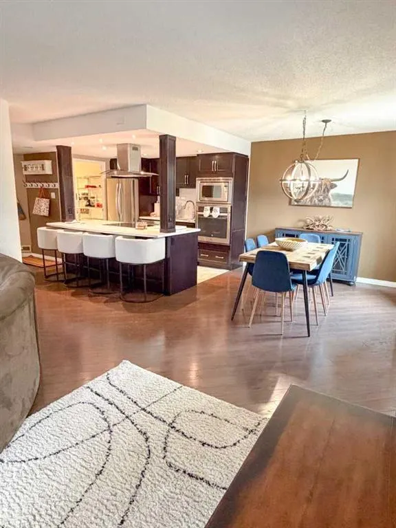 1304 15 Avenue SW #220