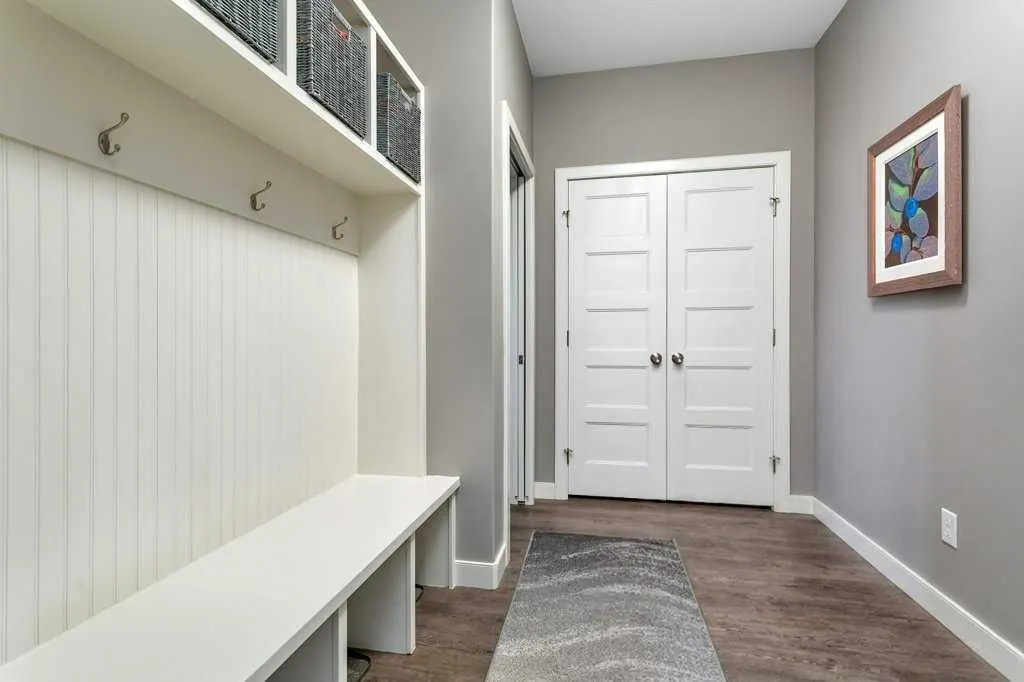 11 Bardwell Way