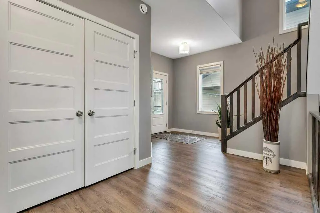 11 Bardwell Way