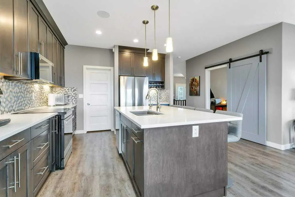 11 Bardwell Way
