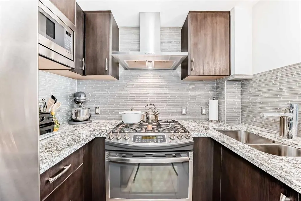 303 13 Avenue SW #1410