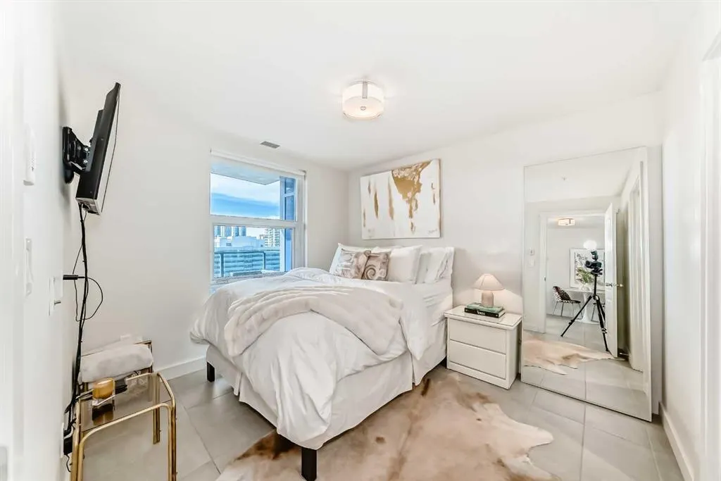 303 13 Avenue SW #1410