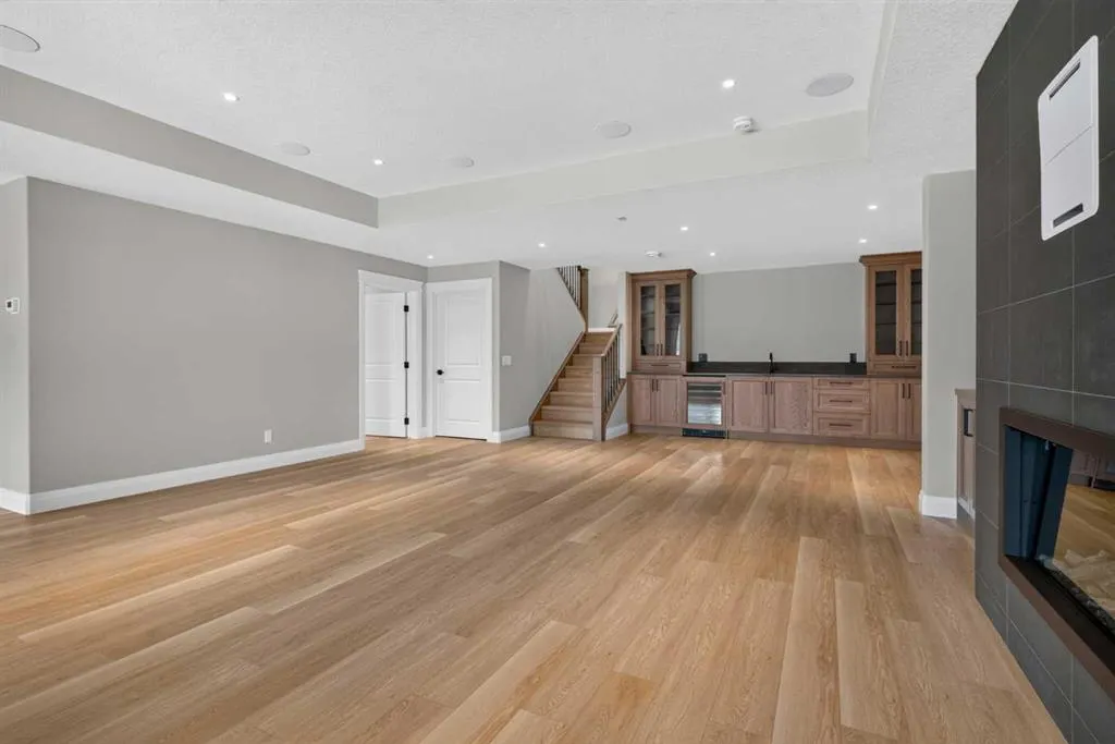124 Waterview Court